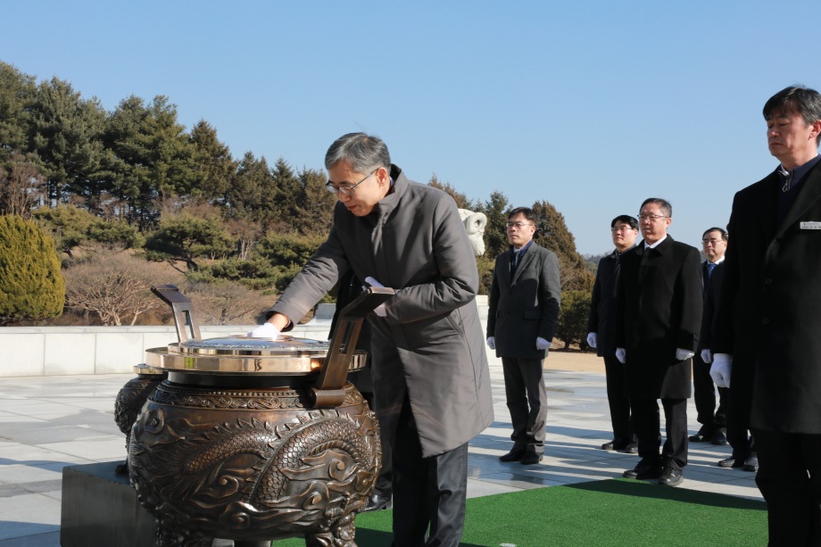 2019년도 시무식 현충원 참배 이미지